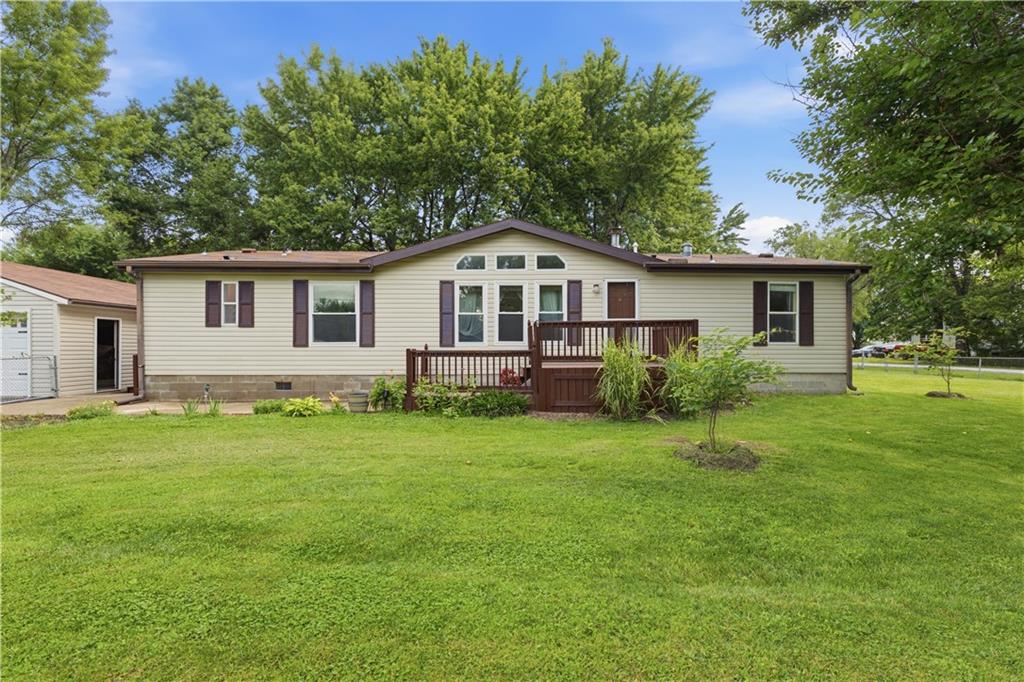 902 N Mullen St, Raymore, MO 64083