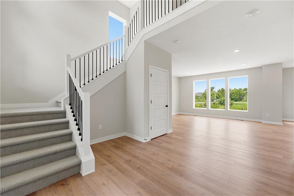 16657 Lawson St, Olathe, KS 66062