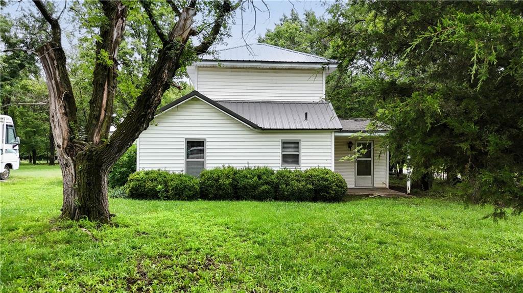 761 Garrison St, Fort Scott, KS 66701