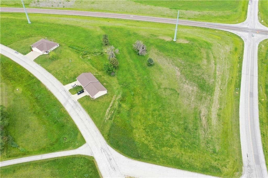 26992 Isadore St, Maryville, MO 64468