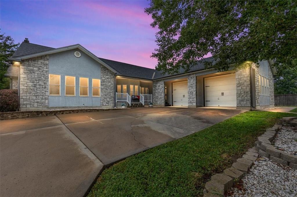 8500 E 116 Hw, Lathrop, MO 64465