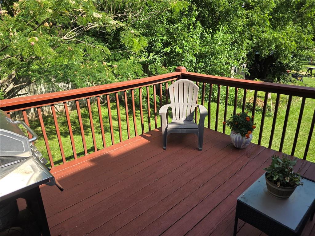 906 Rome Ct, Belton, MO 64012