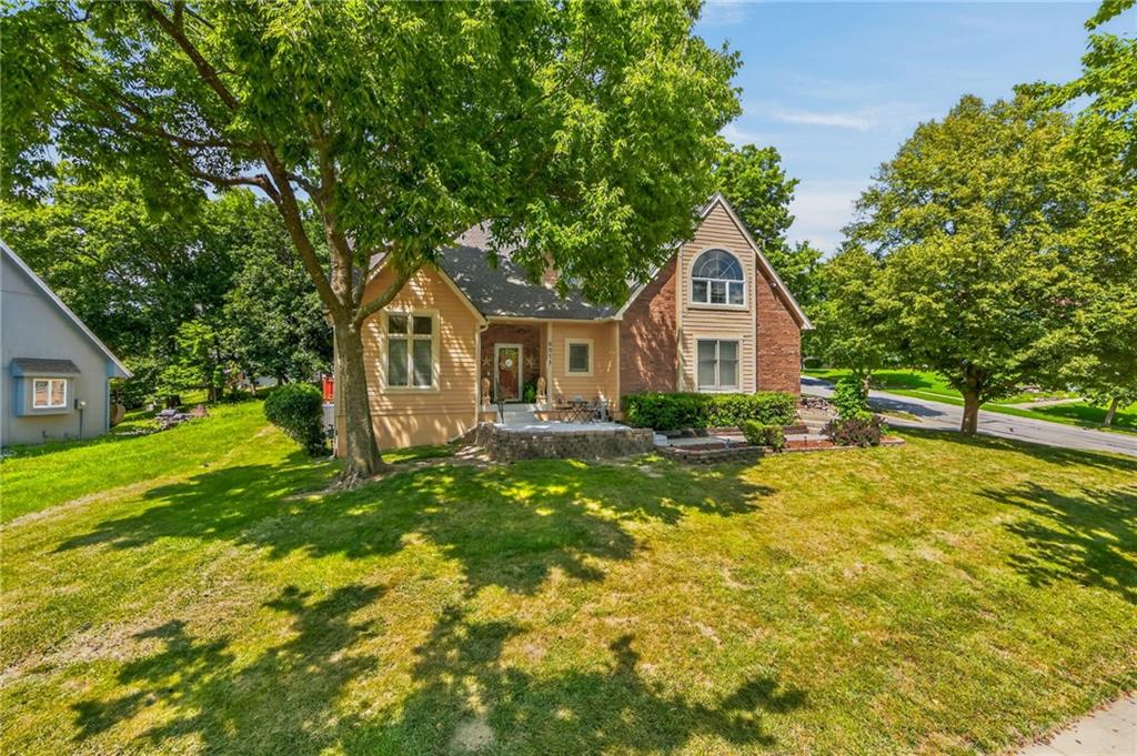 6511 Ridgeway Ave, Kansas City, MO 64133