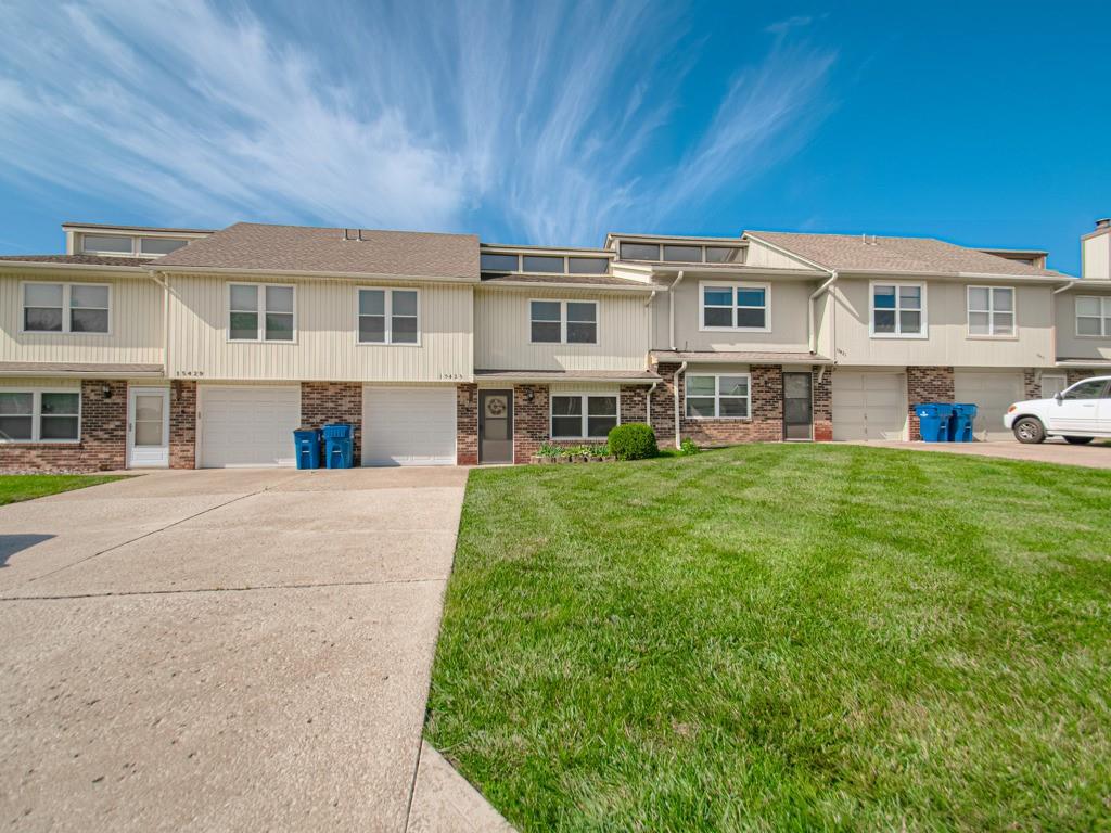 15425 E 45th Ter, Independence, MO 64055