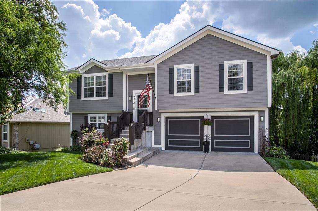 6814 N Pontiac Ave, Kansas City, MO 64151