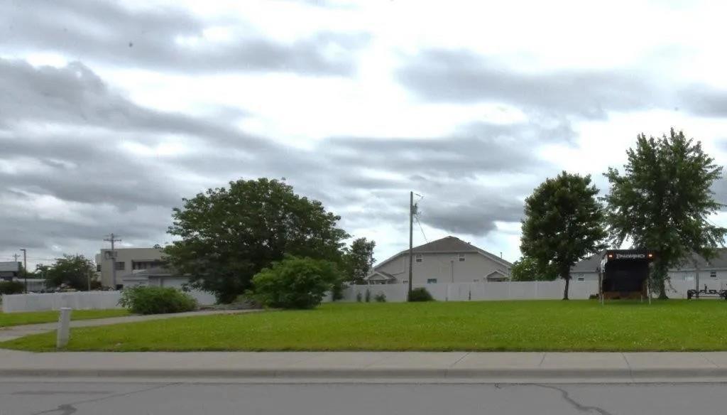 2908 E 22nd St, Joplin, MO 64804