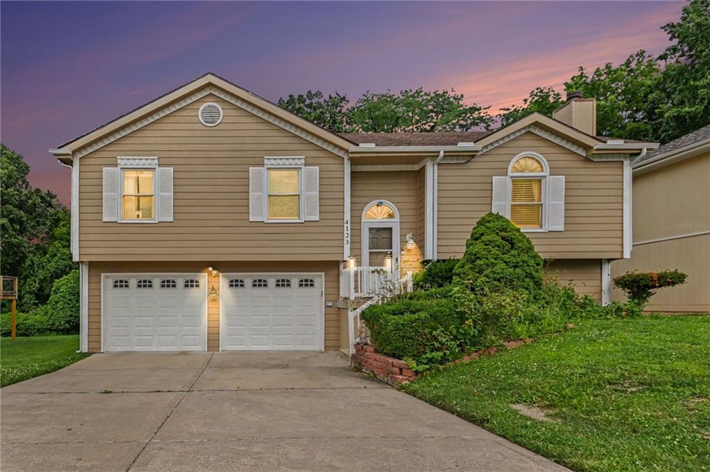 4123 N Troost Ave, Kansas City, MO 64116