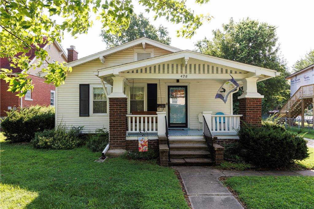 428 N 11th St, Fredonia, KS 66736