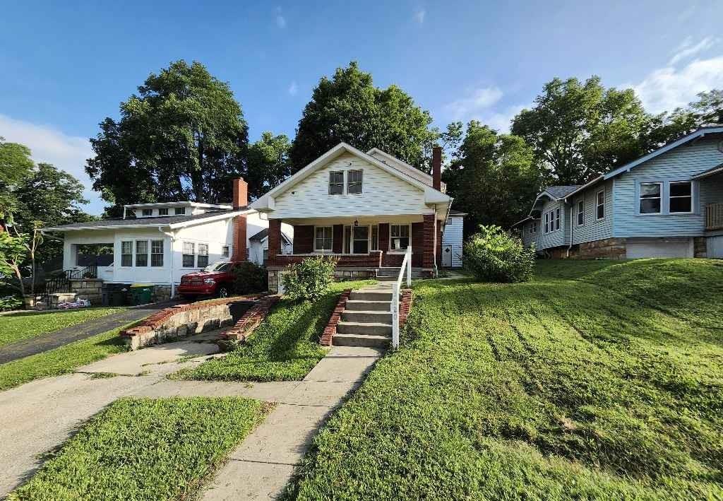 3220 Barber Ave, Kansas City, KS 66106