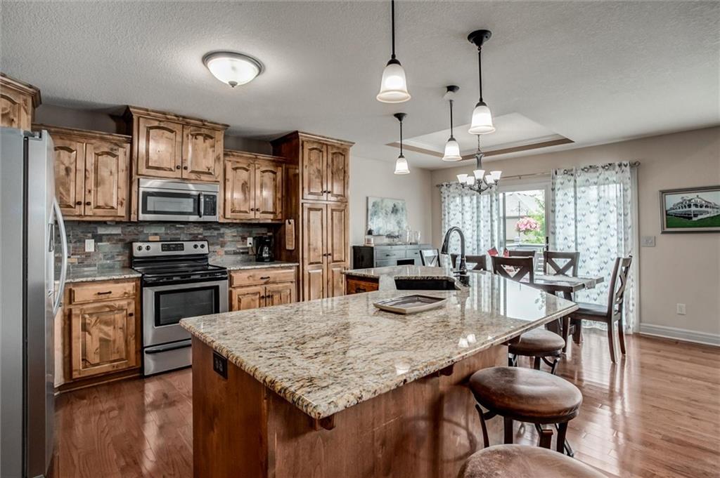 8829 N Essex Dr, Kansas City, MO 64156