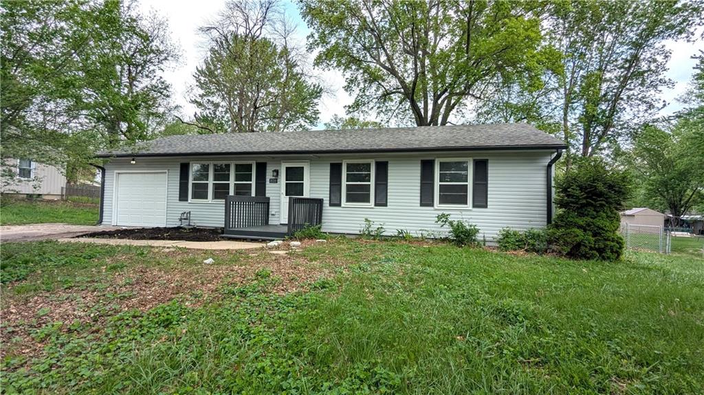 11708 E 75th St, Raytown, MO 64138