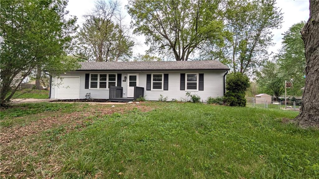 11708 E 75th St, Raytown, MO 64138