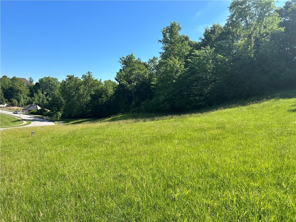 6444 NW Monticello Dr, Parkville, MO 64152