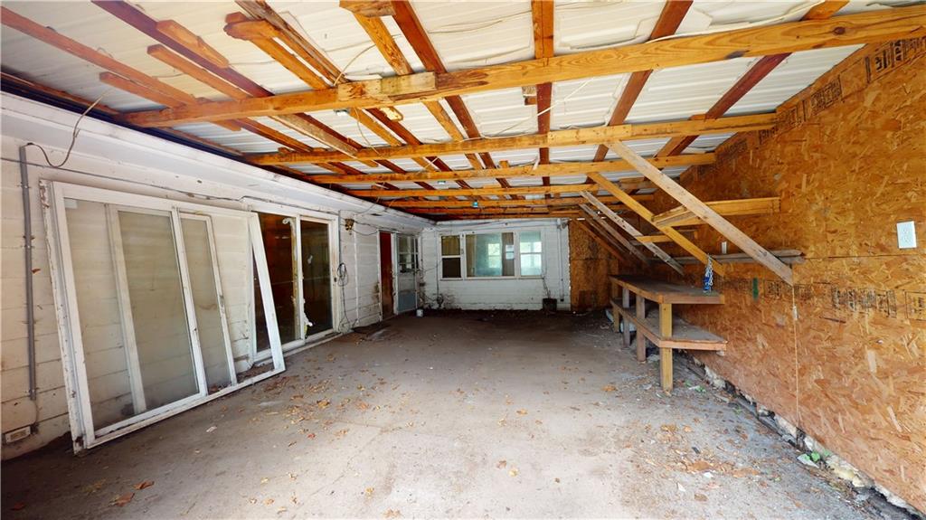 811 S Main St, Nevada, MO 64772