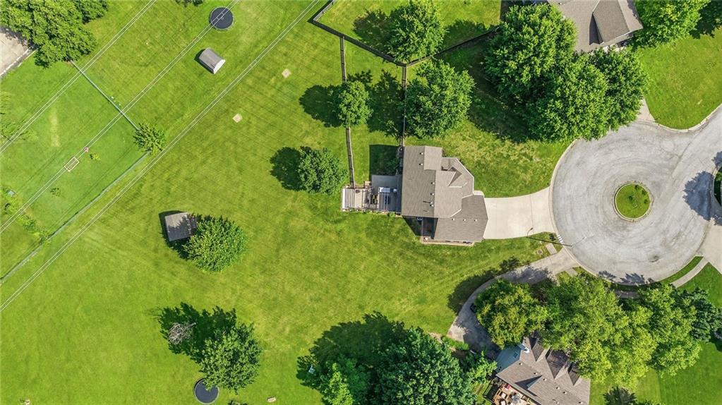 601 Little Bend Ct, Pleasant Hill, MO 64080