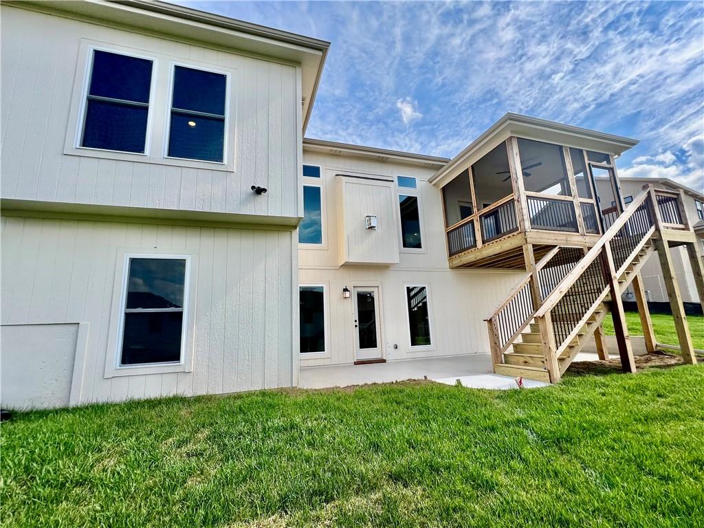 2144 Deerfield Ter, Liberty, MO 64068