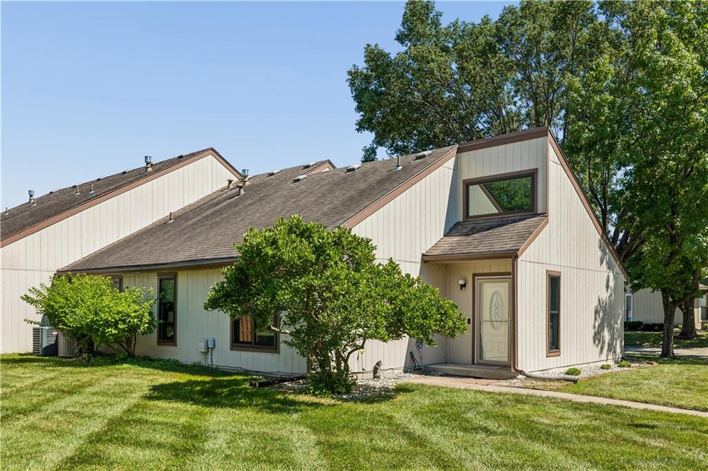 734 E 121st Ter, Kansas City, MO 64146