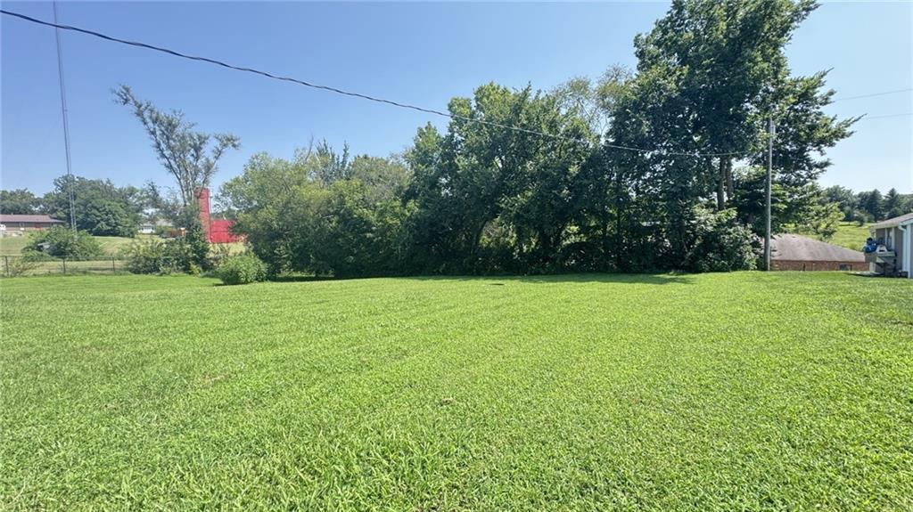 705 Washington St, Oskaloosa, KS 66066