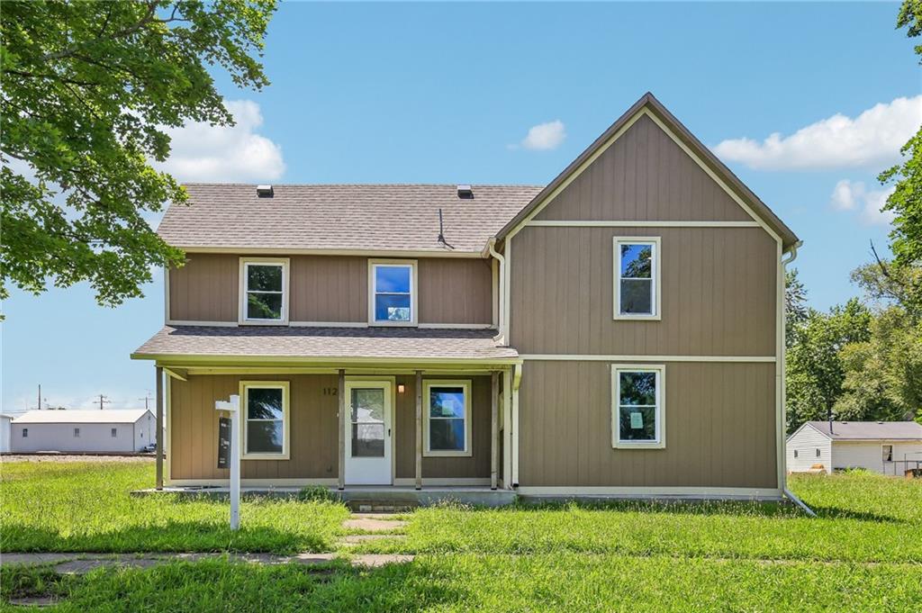 112 W Pine St, Drexel, MO 64742