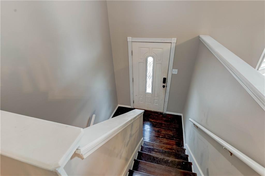 10412 N Baltimore Ave, Kansas City, MO 64155