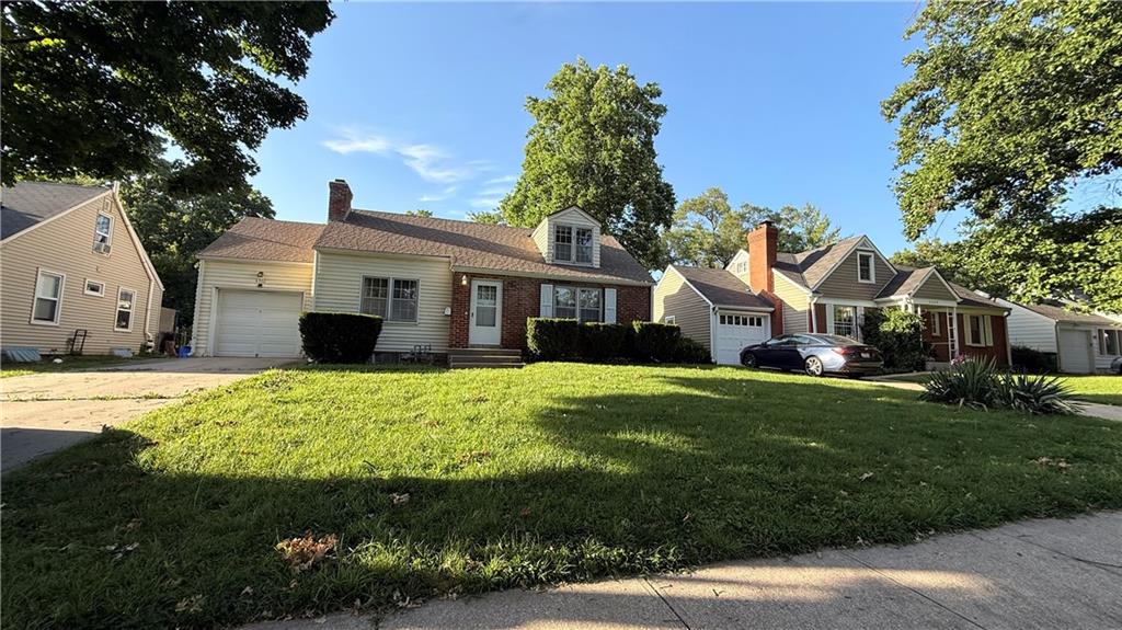 4202 W 53rd Ter, Roeland Park, KS 66205