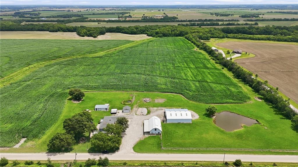 2171 Eisenhower Rd, Ottawa, KS 66067
