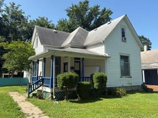 909 W 10th St, Sedalia, MO 65301