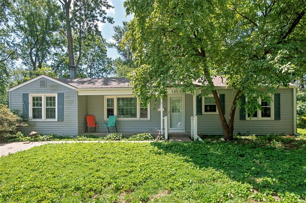 12009 W 60th Pl, Shawnee, KS 66216