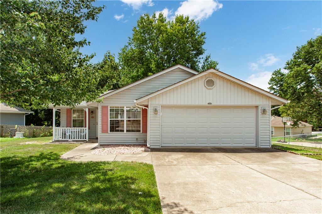2008 Wien Ave, Grain Valley, MO 64029