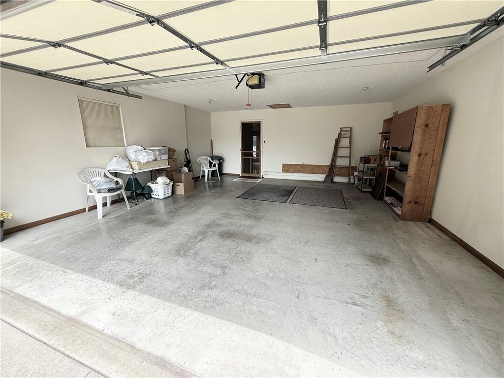 1109 W 17th St, Maryville, MO 64468