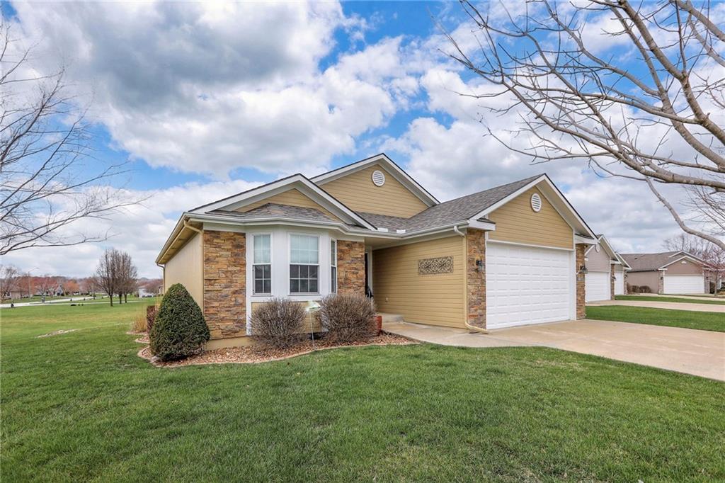 5368 S Davidson Ct, Independence, MO 64055