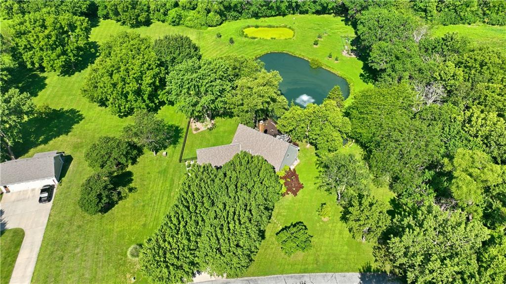 12904 Quail Rg, Lee's Summit, MO 64086