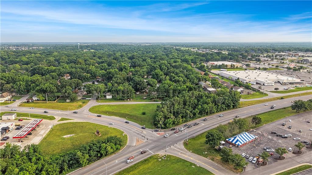 100 SE Aa Hw, Blue Springs, MO 64014