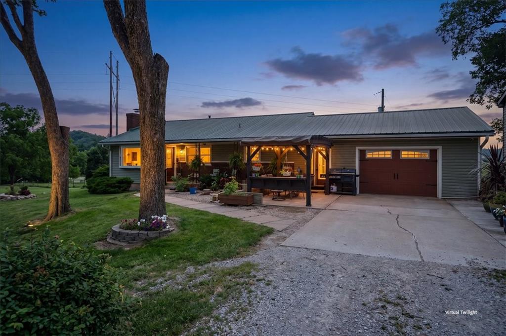 17432 Mount Olivet Rd, Leavenworth, KS 66048