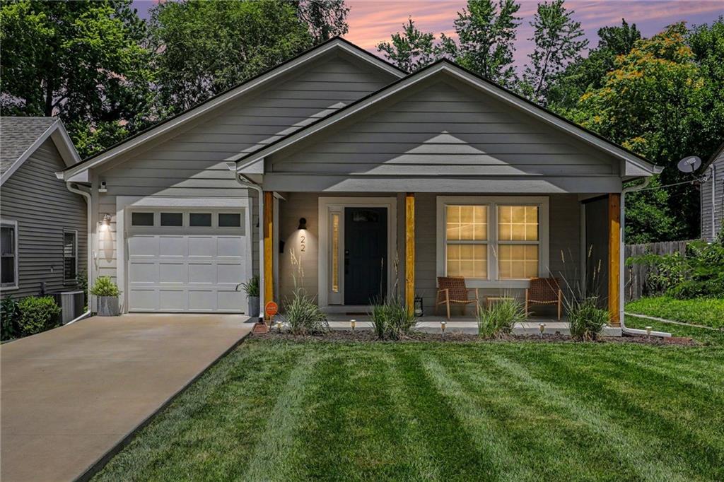 22 W 78th Ter, Kansas City, MO 64114