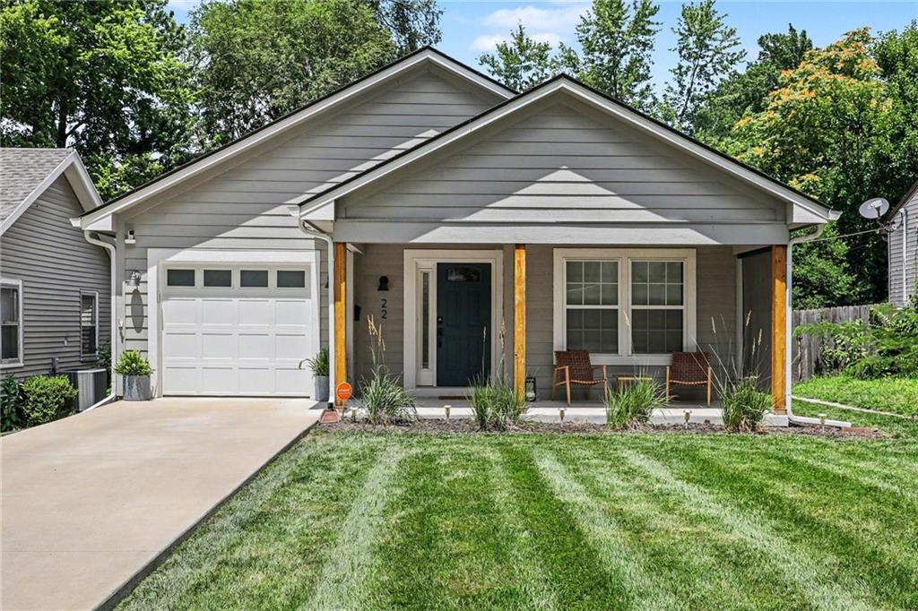 22 W 78th Ter, Kansas City, MO 64114