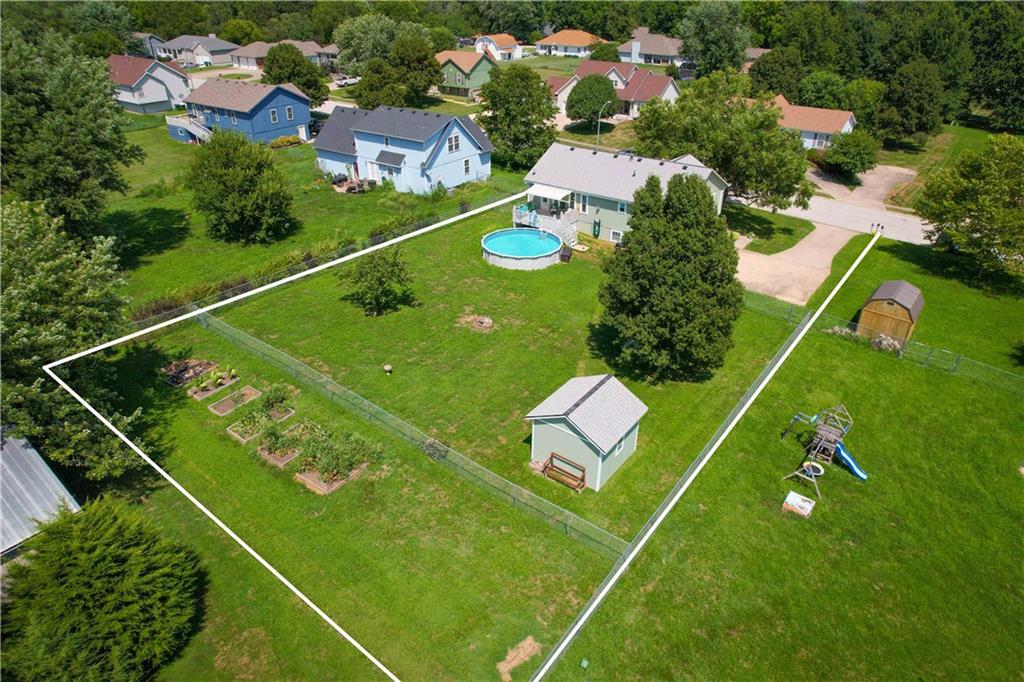 887 Glengera St, Peculiar, MO 64078