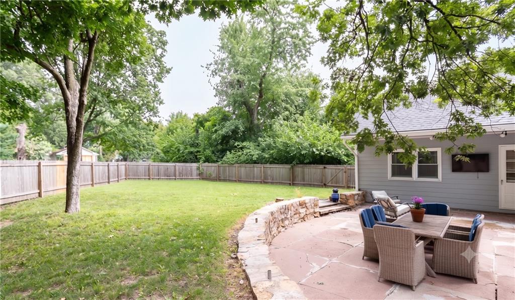 6318 W 54th St, Mission, KS 66202