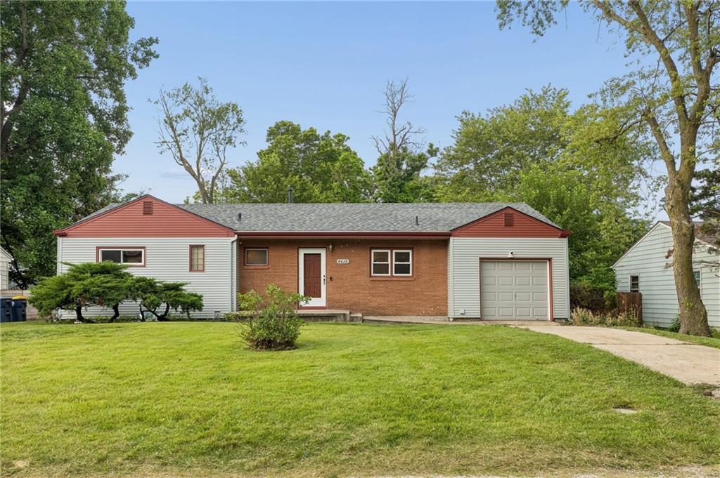 4615 NE 47th St, Kansas City, MO 64117