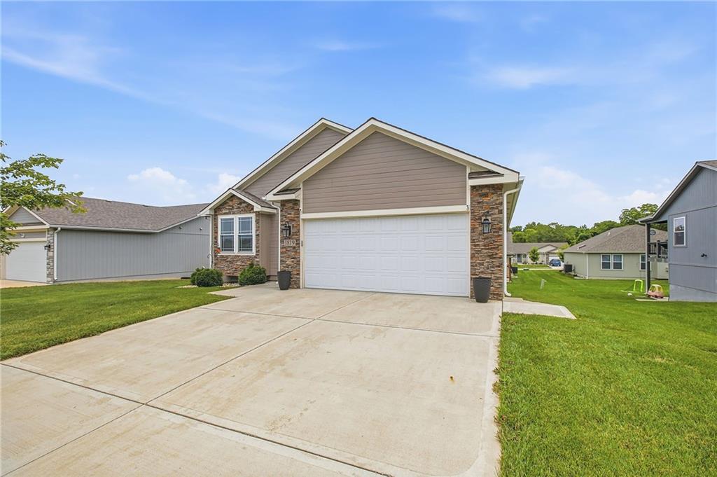 1819 N Keenan St, Independence, MO 64058