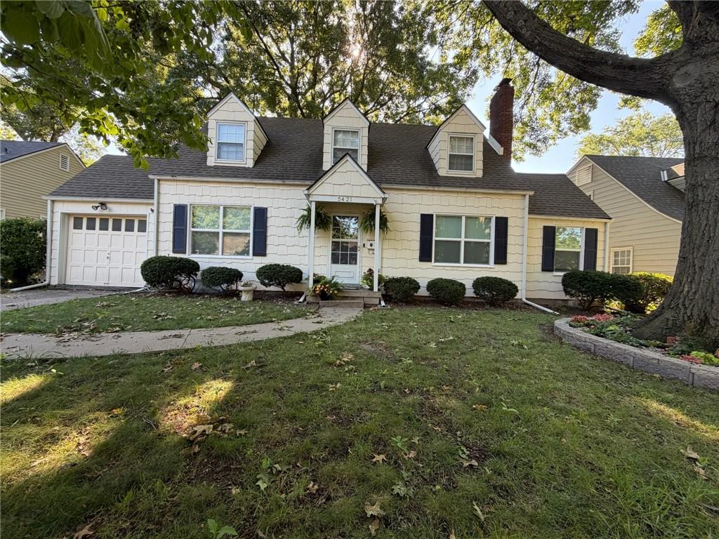 5421 Juniper St, Roeland Park, KS 66205
