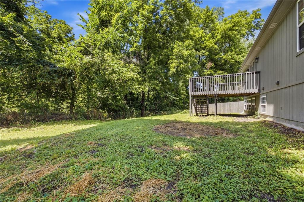 18805 E 12th Street Ct S, Independence, MO 64057