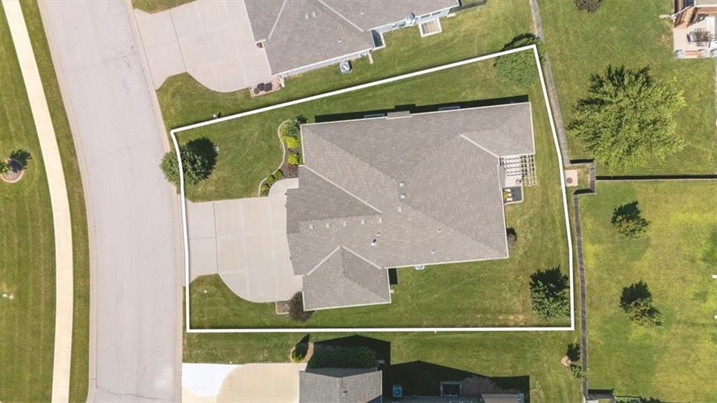 105 SE Griffin St, Blue Springs, MO 64064