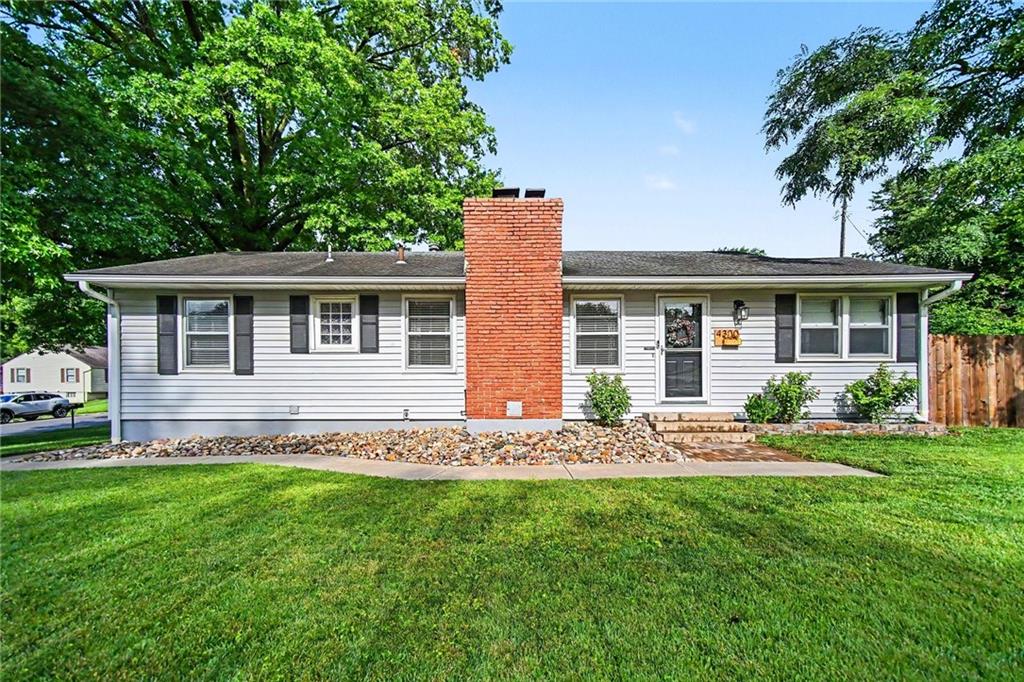 4300 N Holmes St, Kansas City, MO 64116