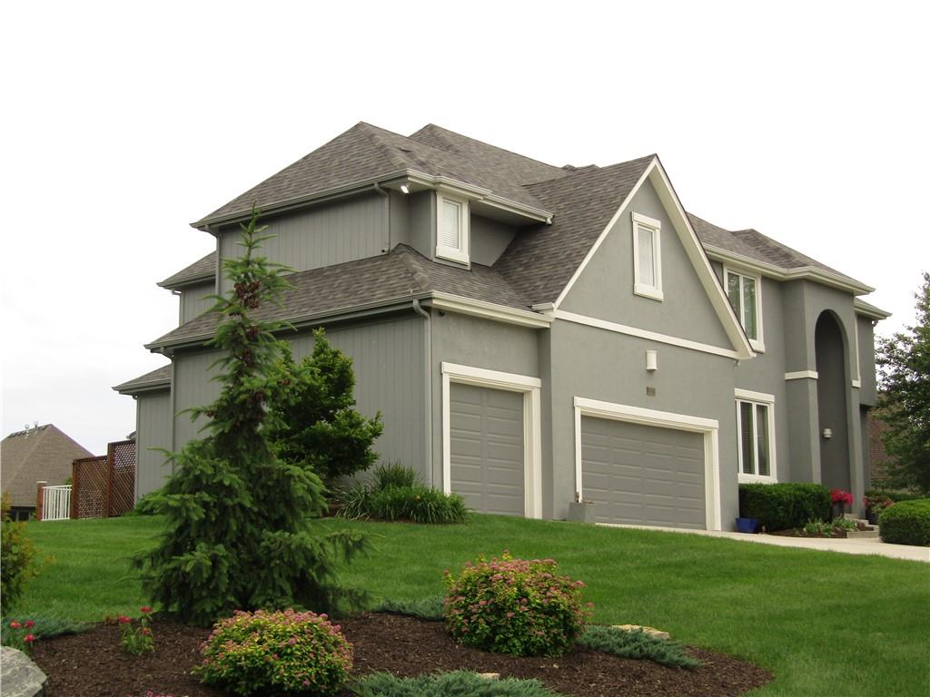 12717 Richards St, Overland Park, KS 66213