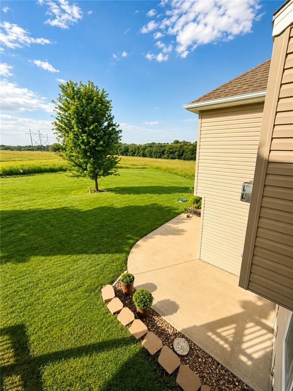 13918 Dakota Ct, St Joseph, MO 64505