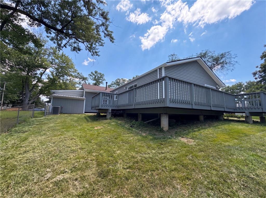 8104 N State Route 9 Hw, Kansas City, MO 64152