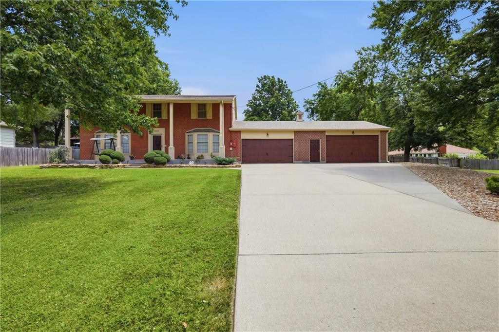 3609 S Phelps Rd, Independence, MO 64055