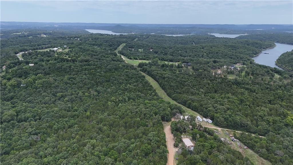 000 Rocky Road Ln, Shell Knob, MO 65747