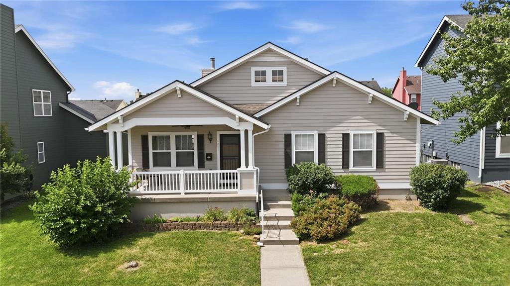 1251 SW Arbormill Ter, Lee's Summit, MO 64082